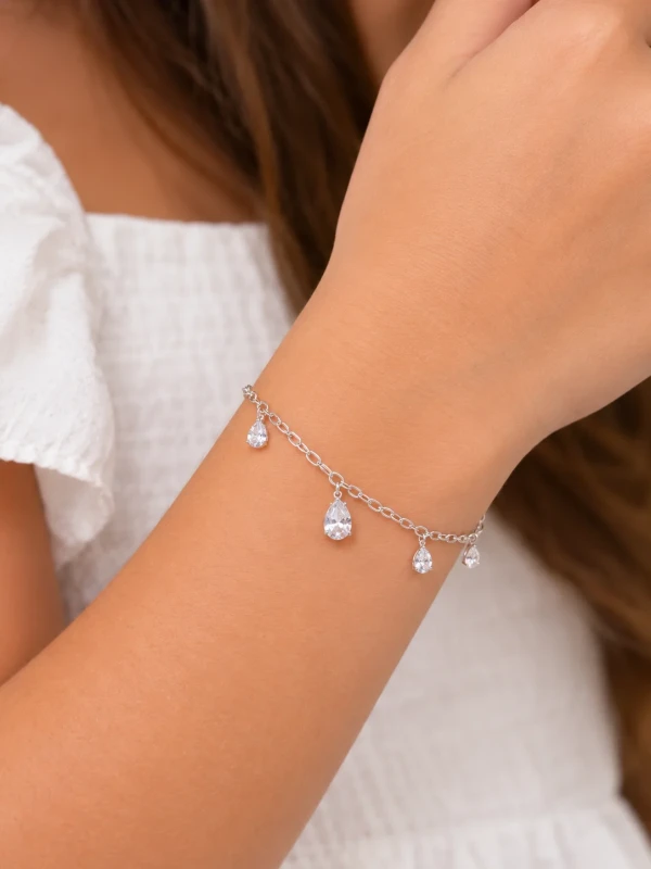 ✨️ Pulseira Pingente Gota e Zircônias Banhado a Prata 925