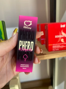 Perfume afrodisíaco feminino