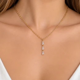 Colar 3 zirconias