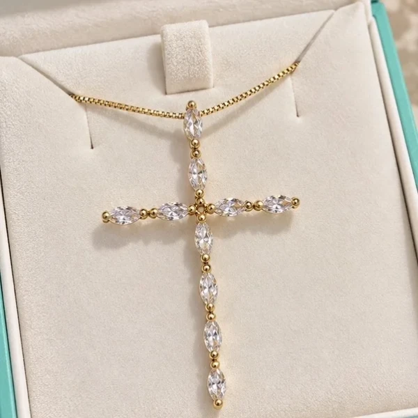 Colar cruz zircônia cristal