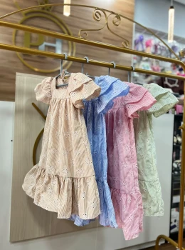 Vestido Infantil Elegante Cores Vibrantes