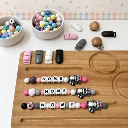 Prendedor de Chupeta personalizado Modelo Guaxinim