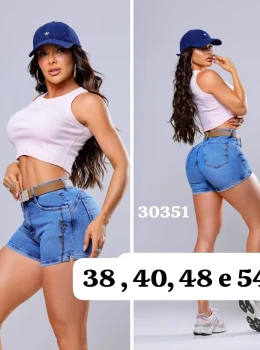 Shorts Feminino com Cinto Ajustável - foto 18 de 38
