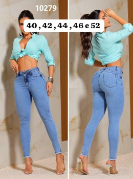 Calça Skinny Feminina - foto 38 de 44