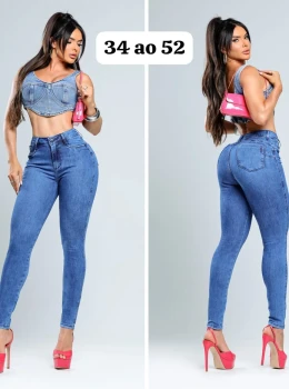 Calça Skinny Feminina - foto 3 de 44