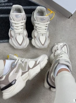 New Balance 9060 Luxo