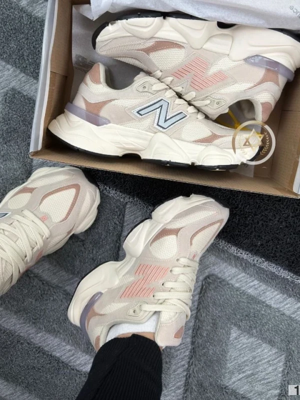 New Balance 9060 Luxo