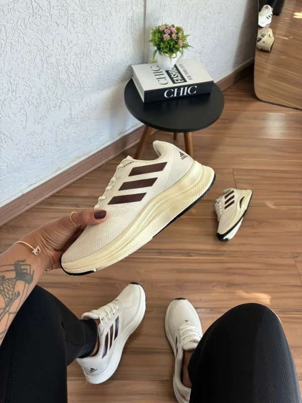 Adidas Duramo
