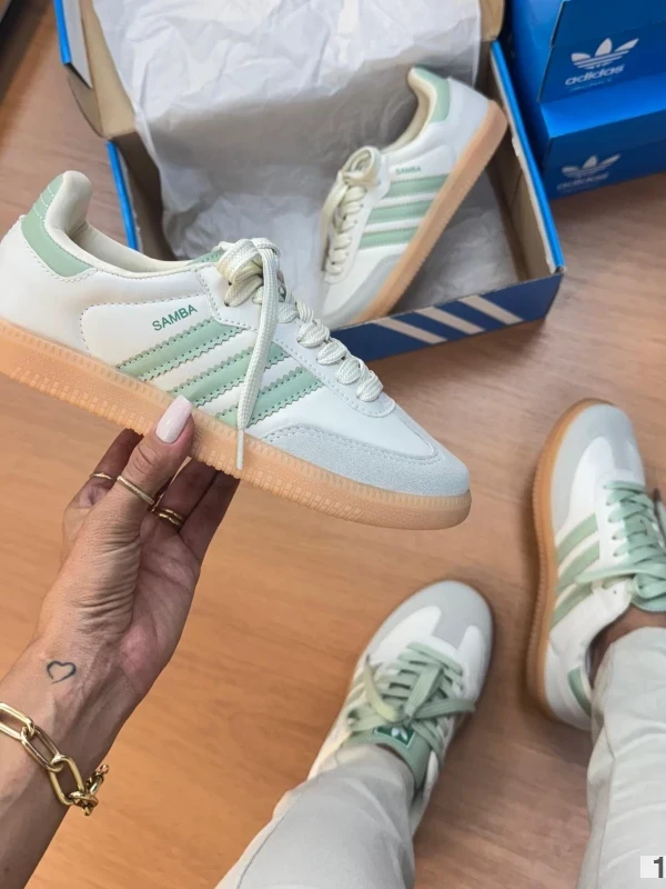 Adidas Samba