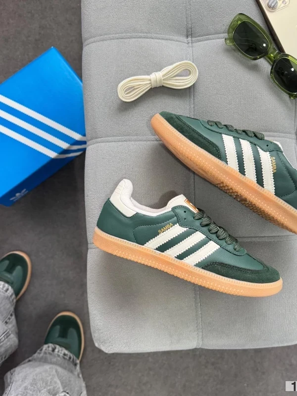 Adidas Samba