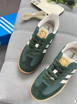 Adidas Samba