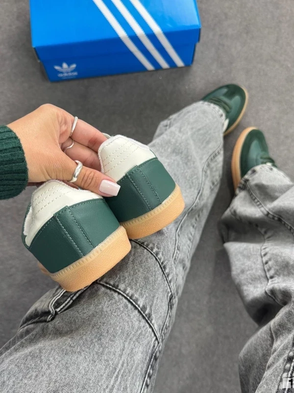 Adidas Samba