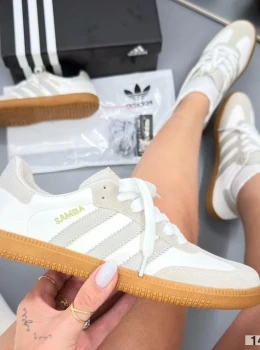Adidas Samba
