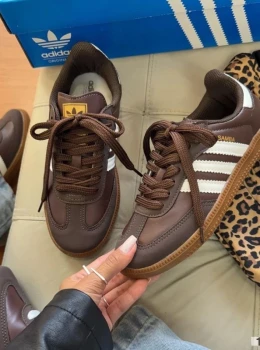 Adidas Samba