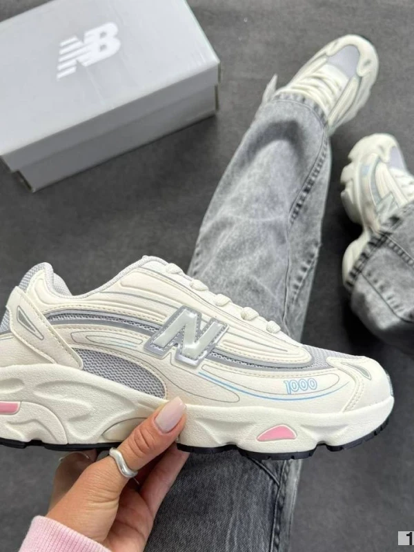 New Balance 1000