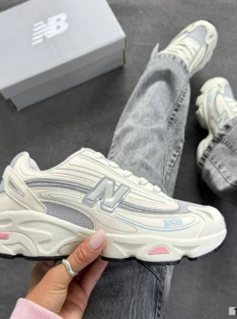 New Balance 1000