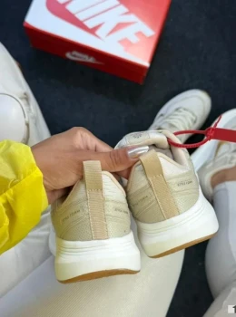 Nike Form