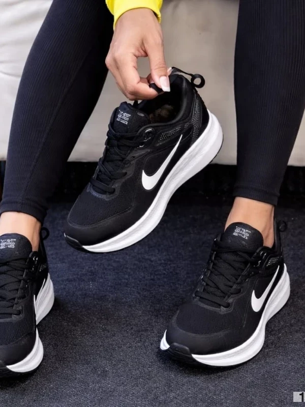 Nike Form