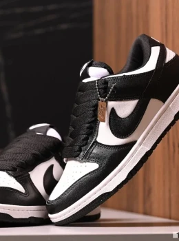 Nike Dunk Premium