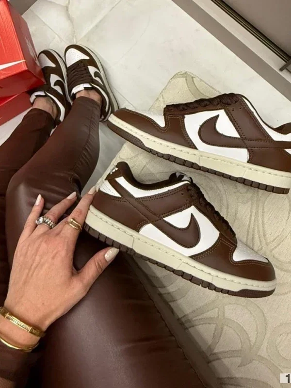 Nike Dunk Premium