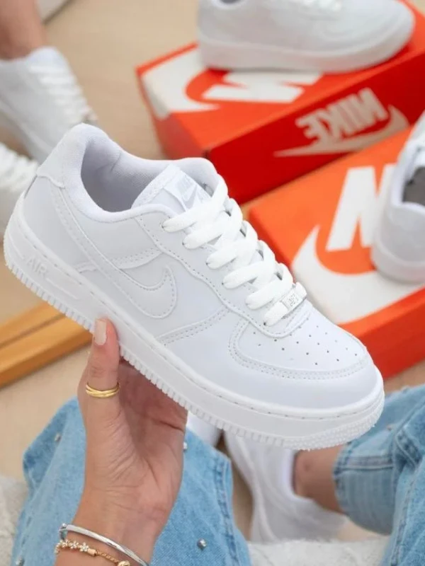 Nike Air Force Branco