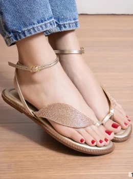 Rasteira Flor Strass