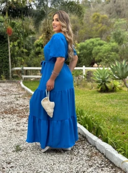 Vestido Longo “Decote Quadrado”