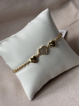 Pulseira três corações com zircônia