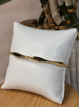 Bracelete traçado