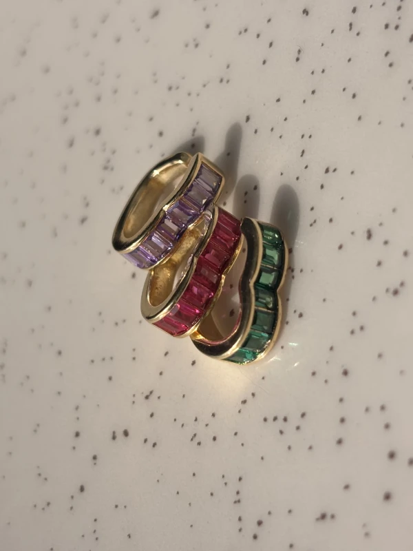 Piercing Coração (Roxo, Rosa e Verde)