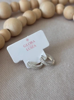 Argola M com zircônia