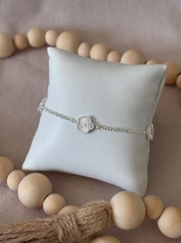 Pulseira 3 flores renda italiana