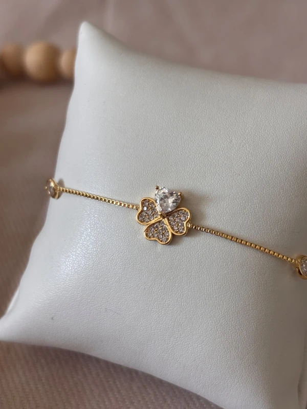 Pulseira Trevo com Pedra