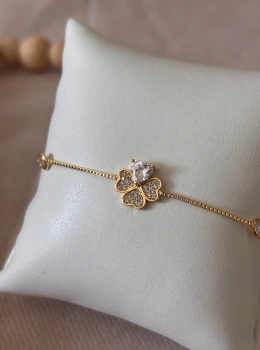 Pulseira Trevo com Pedra