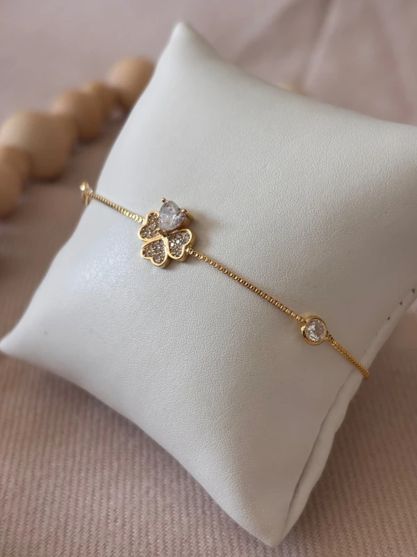 Pulseira Trevo com Pedra
