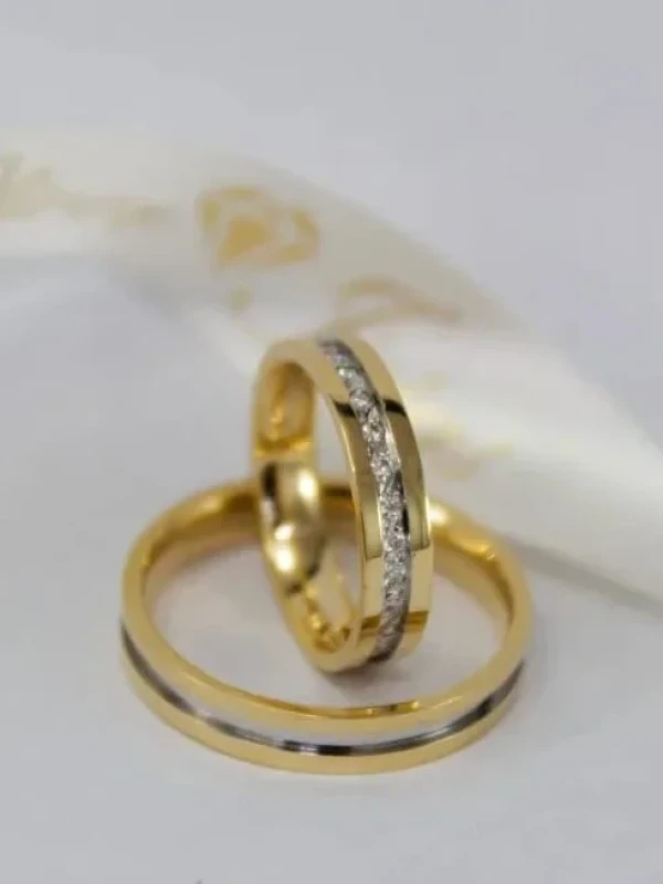 Par de Alianças em Ouro 18k