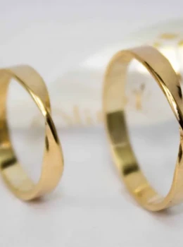 Aliança Ouro 18k design torção 3,5mm