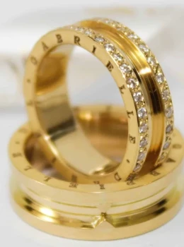 Aliança de Ouro, Casamento e Noivado 18k Design Clássico Italiano