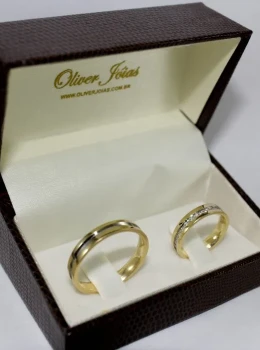 Aliança ouro 18k 4mm Bodas prata