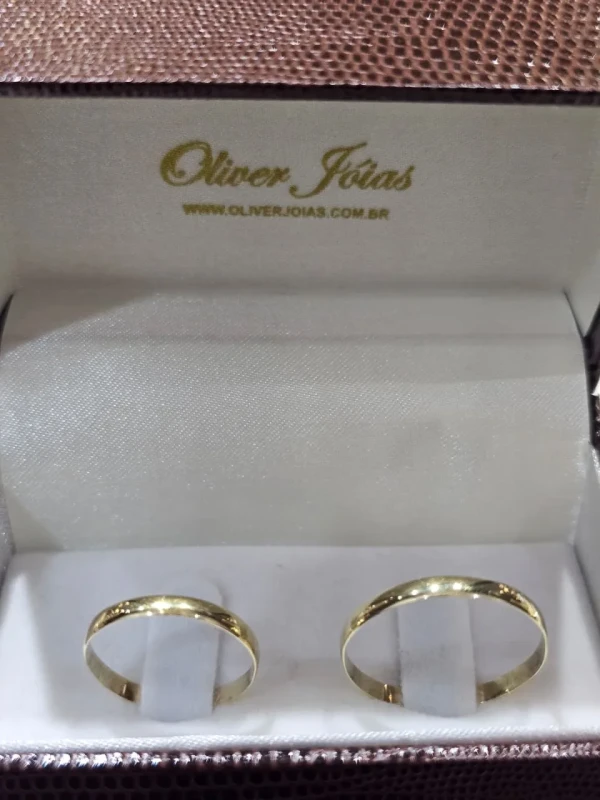 Aliança ouro 18k 2,5mm o par