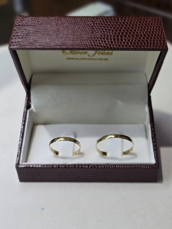 Aliança ouro 18k 2,5mm o par