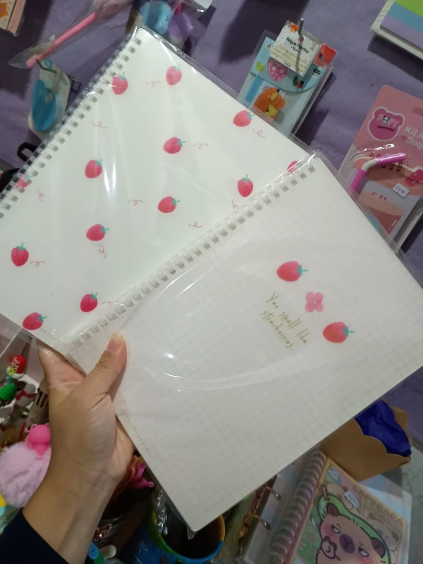 Caderno Morango B5