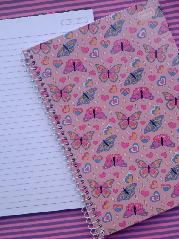 Caderno Borboletas 1 matéria tilibra