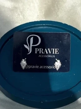 Brinco cacho de uva
