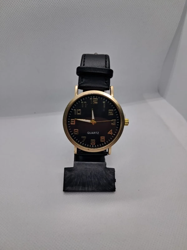 Relógio Masculino Classic Gold Black – Pulseira em Couro Sintético