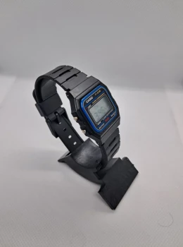 Relógio Digital Vintage Classic Preto – Estilo Retrô