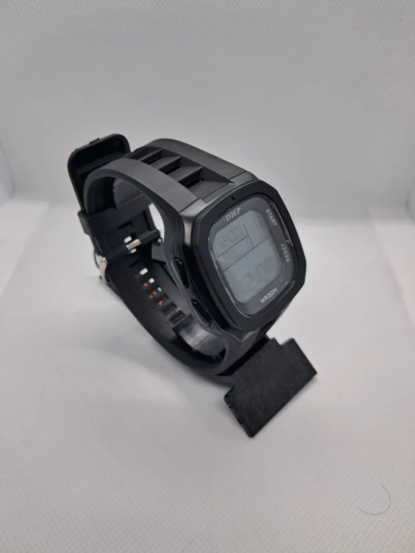 Relógio Digital Esportivo DHP Black WR30M – Pulseira em Silicone
