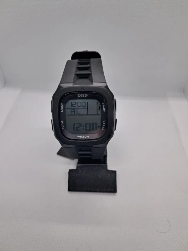 Relógio Digital Esportivo DHP Black WR30M – Pulseira em Silicone
