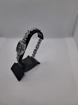 Relógio Feminino Elegance Crystal Black – Pulseira com Strass