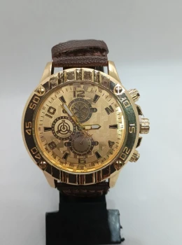 Aurum Maximus Leather